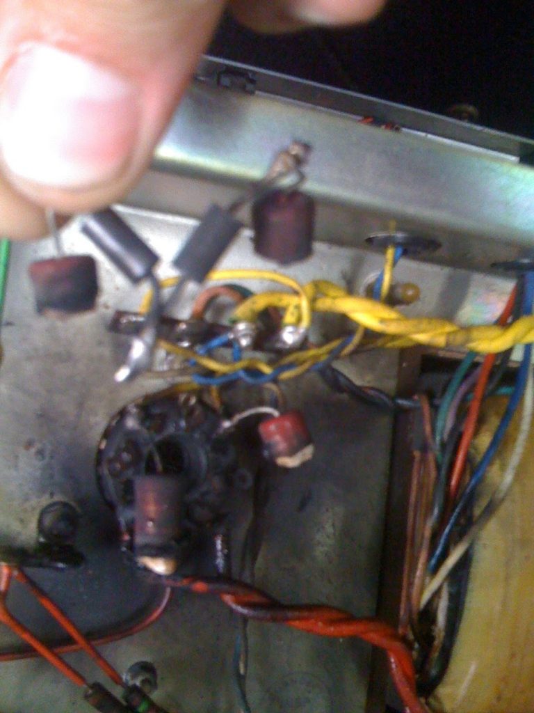 Burnt resistor as result of poor servicing