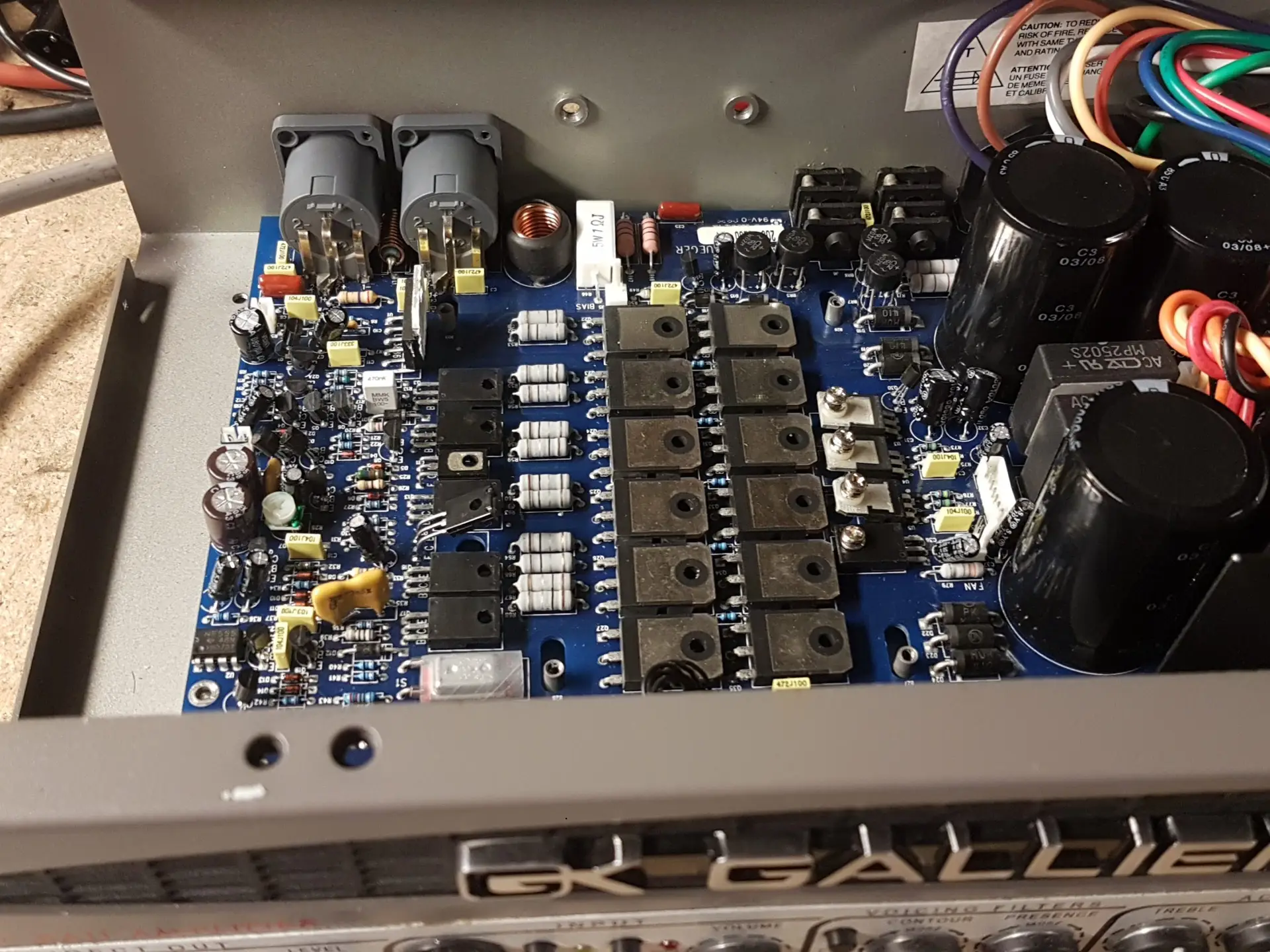 Gallien Krueger solid state amplifier inside